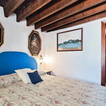 Navila Pasillo Superior Apartment
